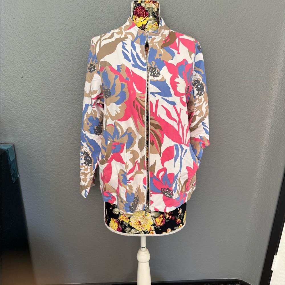 Susan Graver weekend light weight zip up jacket
